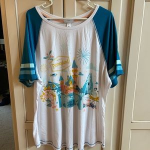 Disneyland shirt